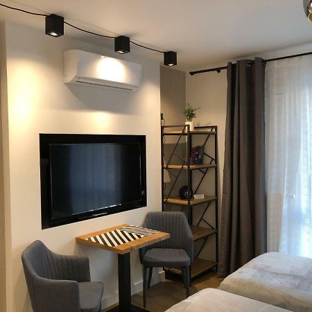 Like At Home ワルシャワ エクステリア 写真